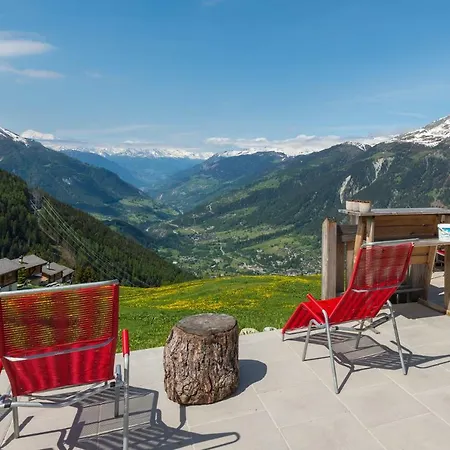 Alojamento de Turismo Selvagem Chaeserstatt Ernen