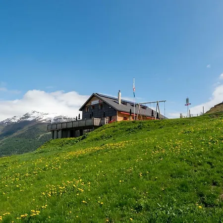 Alojamento de Turismo Selvagem Chaeserstatt Ernen