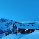 Lodge Chäserstatt